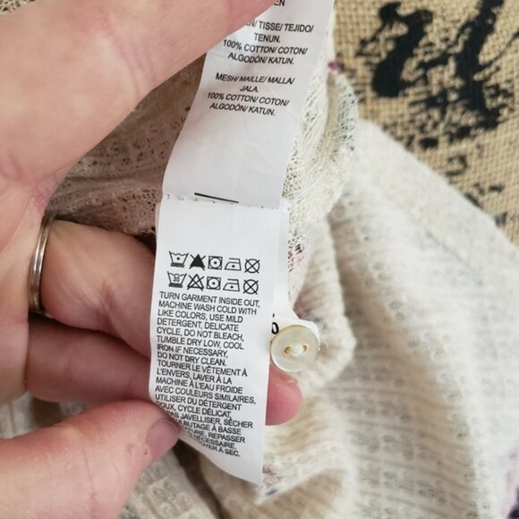 3 for $25 Lucky Brand Floral Sleeveless Top - Picture 6 of 10